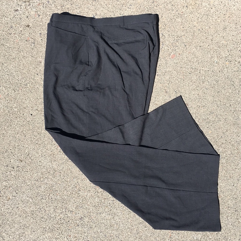 Nice plus size dress pants.